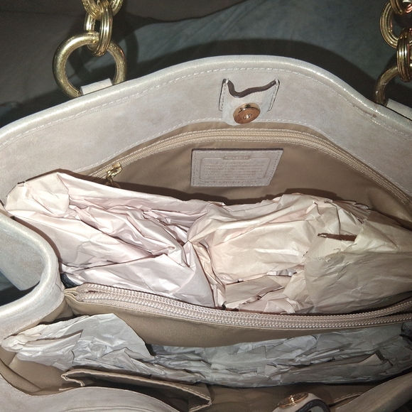 Coach Shimmering Cream Shoulder Bag - Picture 4 of 12